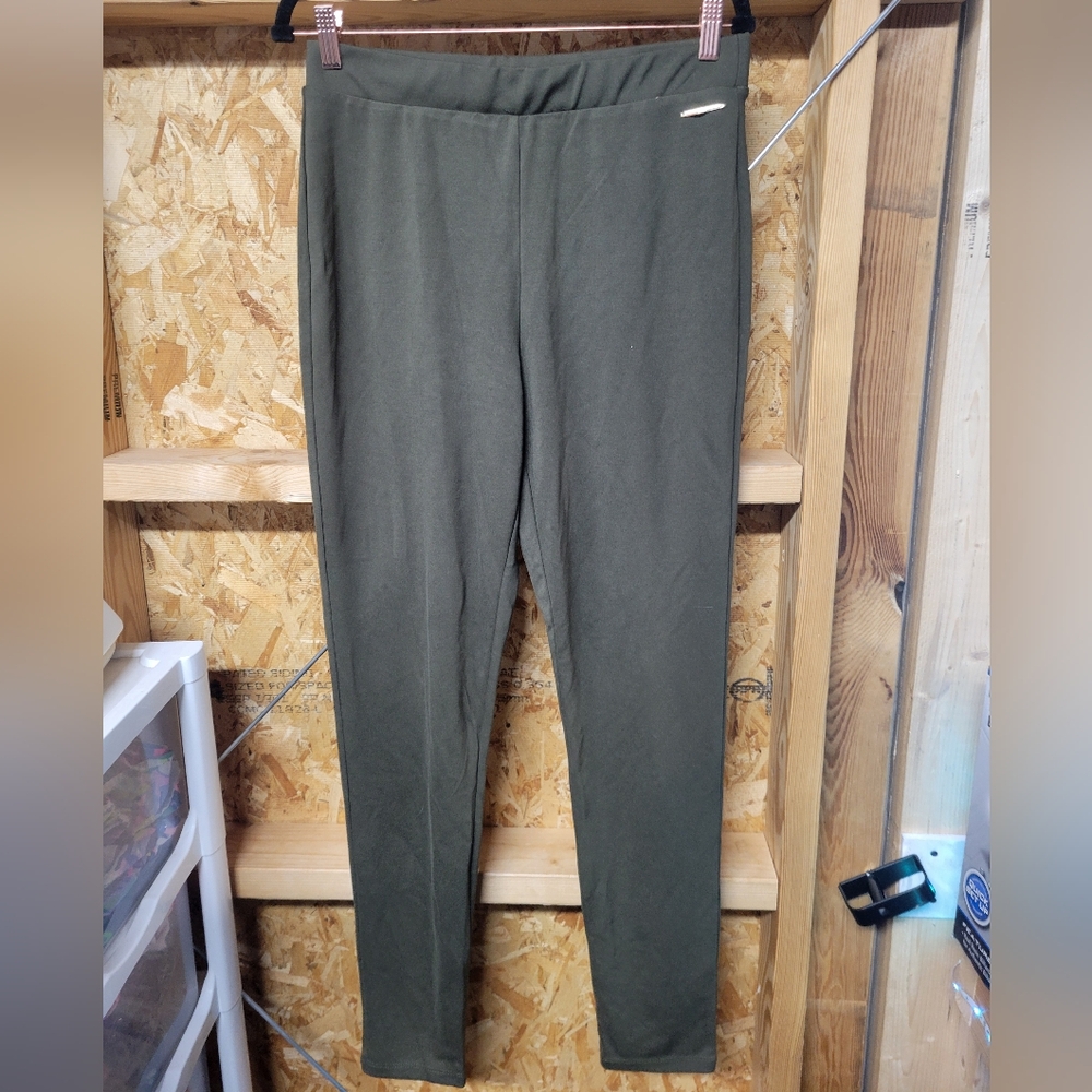 Elie Tahari NWT Olive Green Viscose Blend Stretch Pant Size Large